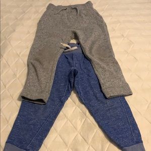 Kids Sweatpants - 2 pair - Gap - Size 4/5 (xs)